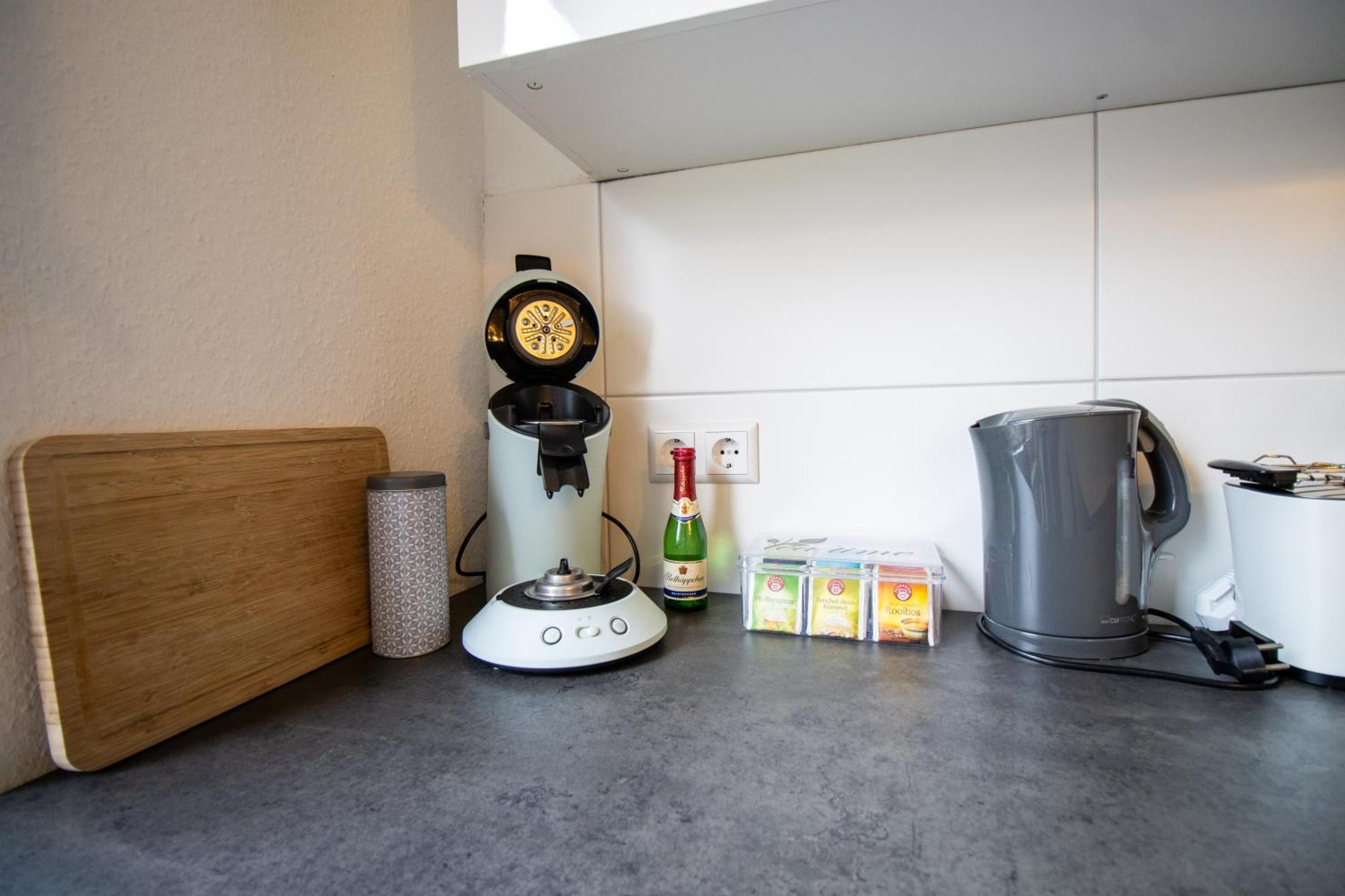 Wohnung Fuer 5 Gaeste Grosse Kueche Messe- Und Citynah ハノーファー エクステリア 写真