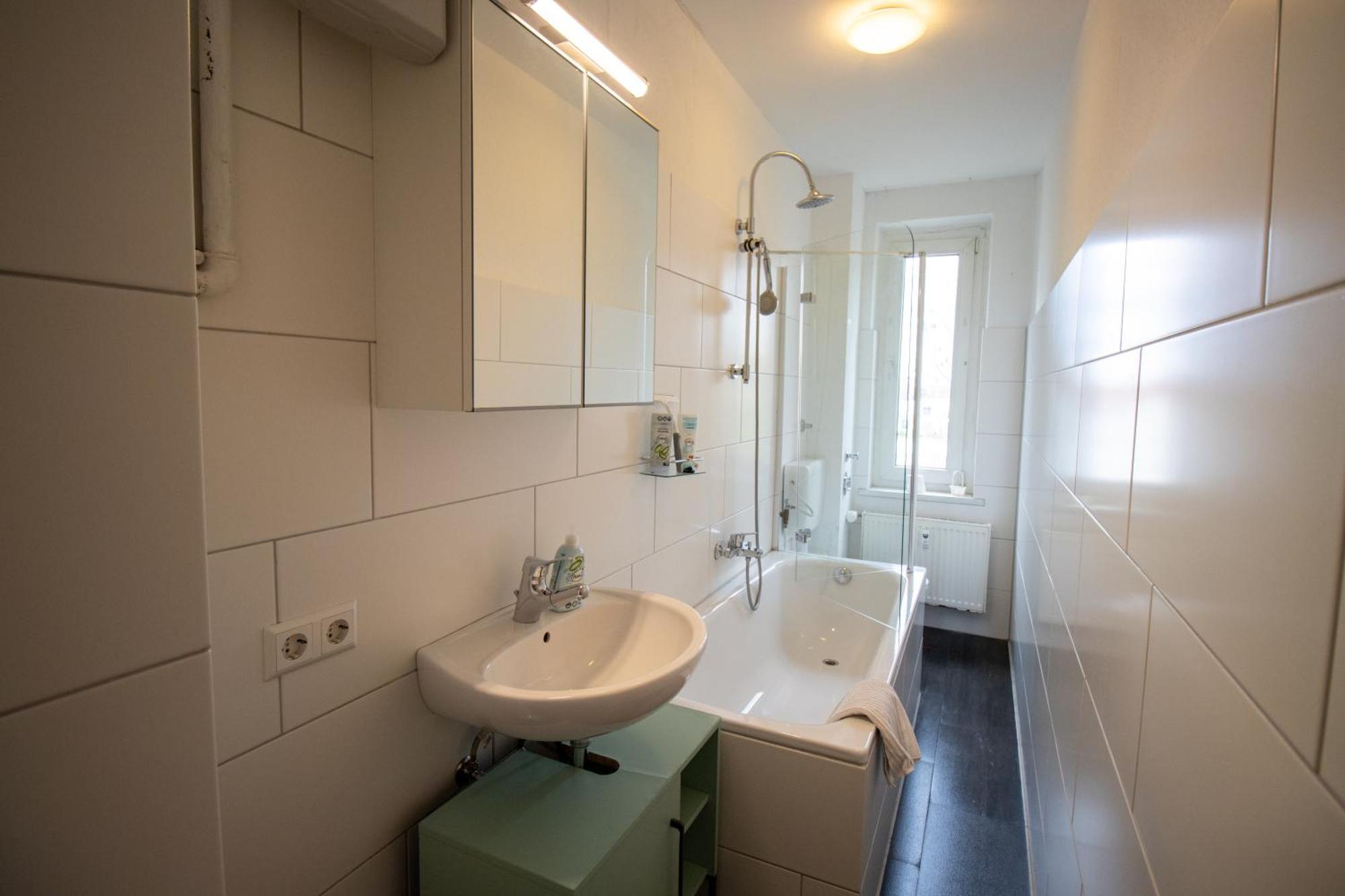 Wohnung Fuer 5 Gaeste Grosse Kueche Messe- Und Citynah ハノーファー エクステリア 写真